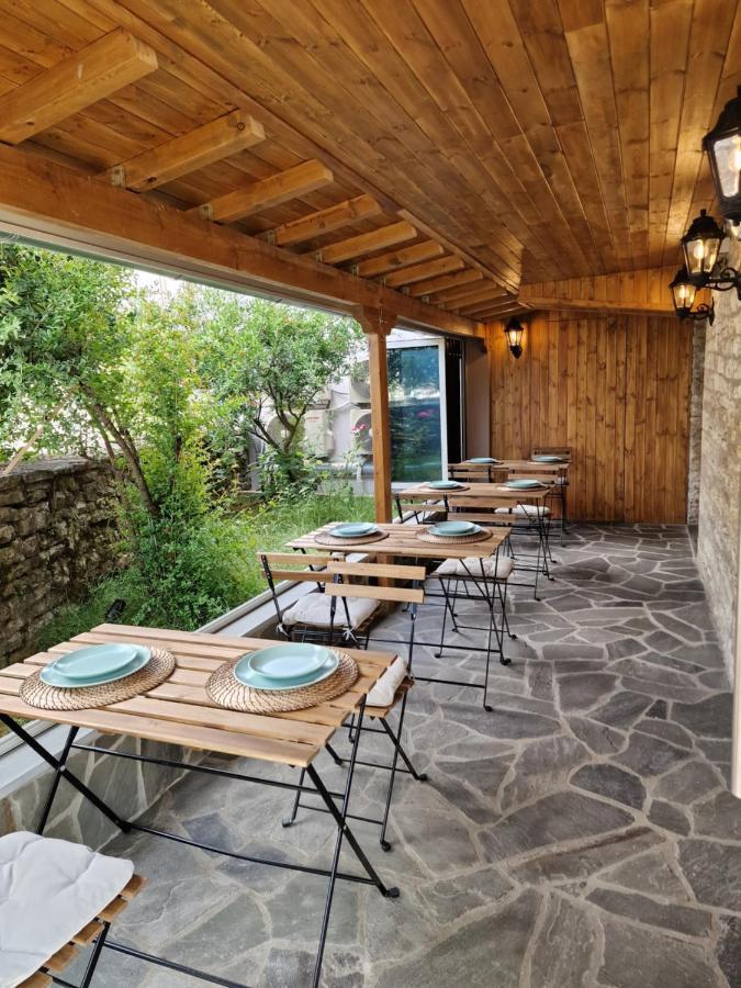 Palorto Traditional Hotel Gjirokaster Exterior photo